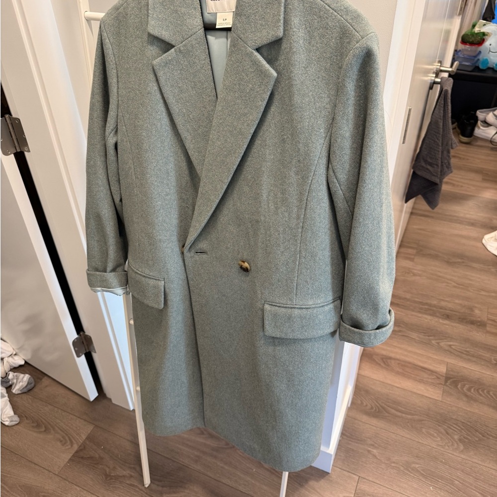 Club Monaco Sage Trench Coat with Notched Lapels - Picture 2 of 5